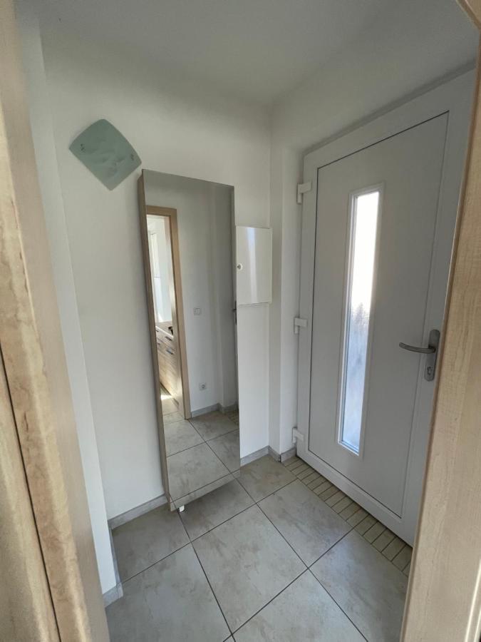 גוהרן Villa Sara Wohnung Buskam Mit Terrasse מראה חיצוני תמונה