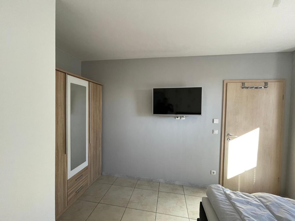 גוהרן Villa Sara Wohnung Buskam Mit Terrasse מראה חיצוני תמונה